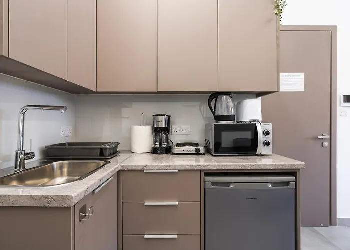 Le Bandit * Ларнака